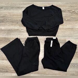 Victoria’s Secret campus fleece set. Size M. Black NWT.